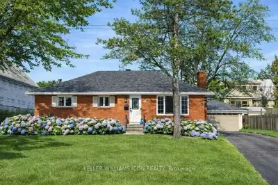 45 Epworth Avenue, Meadowlands - Crestview And Area, On K2g 2l8