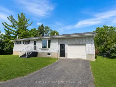 318 County Road 16 Road, Elizabethtown-kitley, On K0g 1g0