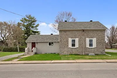 297 Park Street E, Prescott, On K0e 1t0
