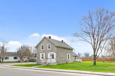 297 Park Street E, Prescott, On K0e 1t0