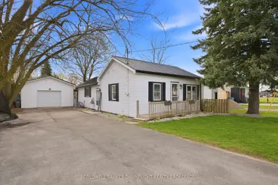 181 Mcconnell Street, South Huron, On N0m 1s3