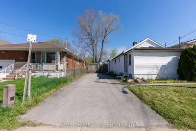 6251 Ash Street, Niagara Falls, On L2g 2h4
