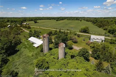 207 Cemetery Lane, Prince Edward County, On K0k 2t0