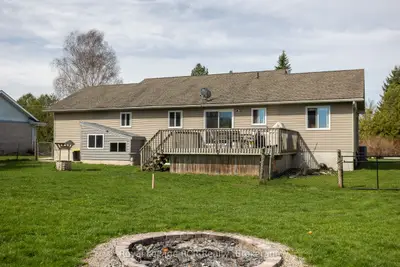 123 DOUGLAS Street, Chatsworth, ON N0H 2V0