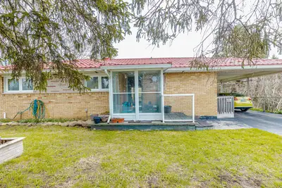 1433 Fanshawe Park Road E, London North, On N5x 4a3