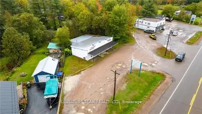 2096 Petawawa Boulevard, Petawawa, On K8a 7g9