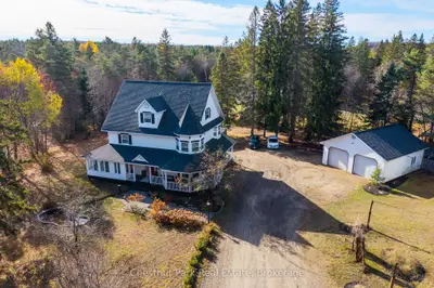 75 Pond Crescent, Huntsville, On P0a 1r0