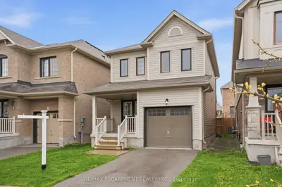 7774 Buckeye Crescent, Niagara Falls, On L2h 0p2