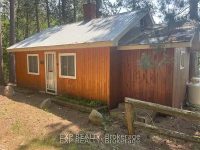 19 Gorny Lane, Madawaska Valley, On K0j 1b0