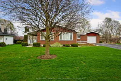 12 Maplewood Boulevard, Cobourg, On K9a 4j3