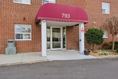 793 Colborne Street E 512, Brantford, On N3s 7j3