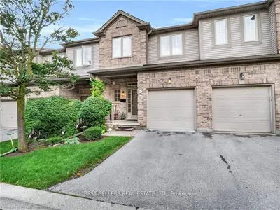 185 North Centre Road 11, London North, On N5x 4c9
