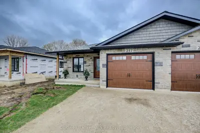 217 Elgin Street, Minto, On N0g 2p0