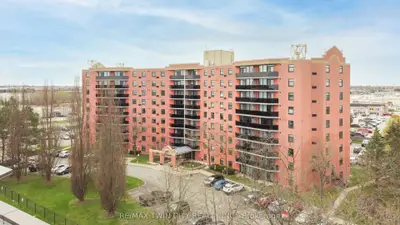 9 Bonheur Court 207, Brantford, On N3p 1z5