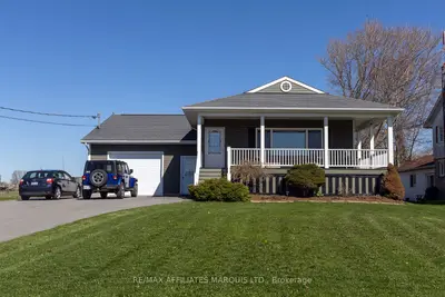 11851 Lakeshore Drive, South Dundas, On K0c 1x0
