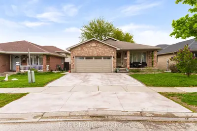86 Kristina Crescent, London South, On N6e 3v4