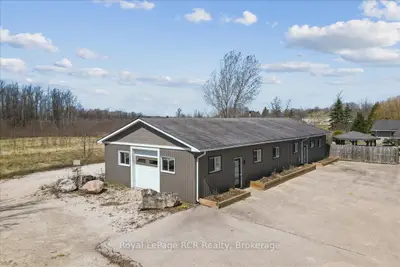 717906 6 Highway, Georgian Bluffs, On N4k 5n7