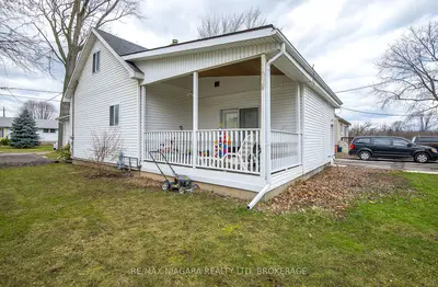 255 Mellanby Avenue, Port Colborne, On L3k 2m2