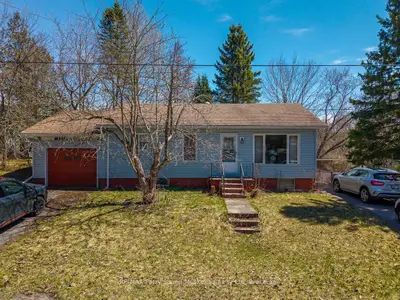15 Louisa Street, Parry Sound, On P2a 2v3