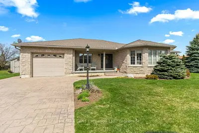808 Ruby Street, Saugeen Shores, On N0h 2c4