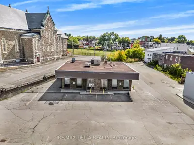 418 Main Street E, Hawkesbury, On K6a 1a9