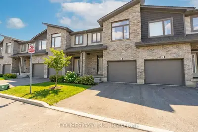 2070 Meadowgate Boulevard 66, London South, On N6m 0h5