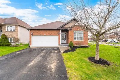 650 Reid Crescent, North Perth, On N4w 0a1