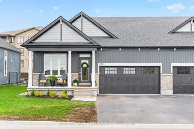 235 Shinny Avenue, Kanata, On K2v 0b9