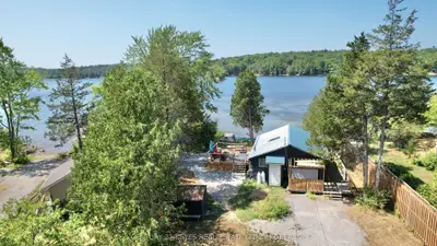 910 Hummingbird Lane, Leeds And The Thousand Islands, On K0e 1l0