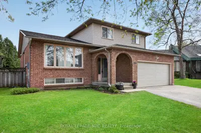 4502 Green Meadow Boulevard, Lincoln, On L0r 1b5