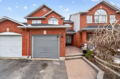 47 Inverkip Avenue, Hunt Club - South Keys And Area, On K1t 4b8