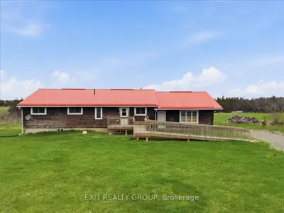 51 Stinson Block Road, Prince Edward County, On K0k 1t0