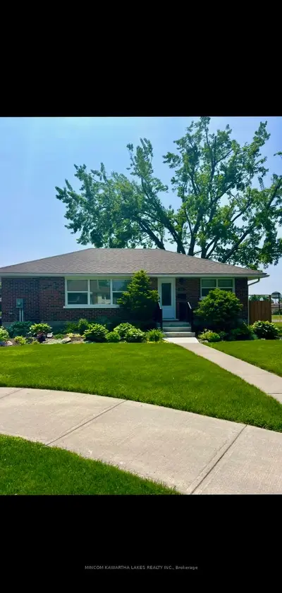 727 Bellaire Street, Peterborough, On K9j 3y7