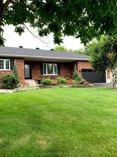 8 David Street, South Stormont, On K0c 1m0