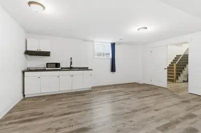 1049 Kettle Court Lower, Fort Erie, On L2a 1h3