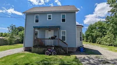 292 Fares Street, Port Colborne, On L3k 1w8