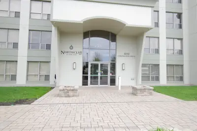 1030 Coronation Drive 807, London North, On N6g 0g5