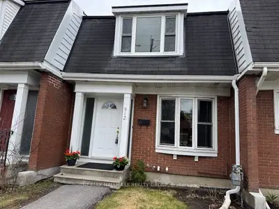 912 S Dynes Road, Mooneys Bay - Carleton Heights And Area, On K2c 0g8