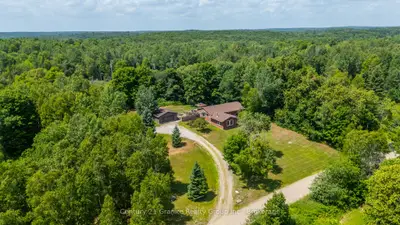 1037 Kernohan Farm Trail, Minden Hills, On K0m 2k0