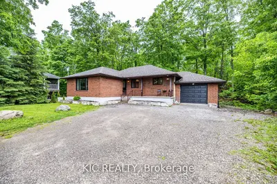 6 Sumcot Drive, Trent Lakes, On K0l 1j0