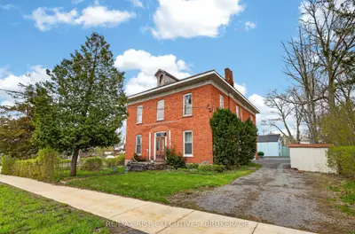 147 St George Street, Deseronto, On K0k 1x0