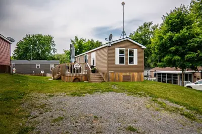 486 Cty Rd 18-12 Park Meadow Lane, Prince Edward County, On K0k 1p0