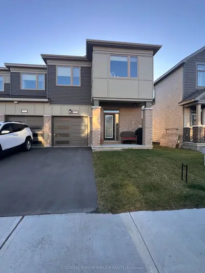 623 Allied Mews, Stittsville - Munster - Richmond, On K2s 3a1