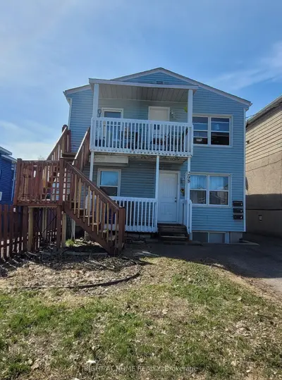 298 Montfort Street, Vanier And Kingsview Park, On K1l 5n6