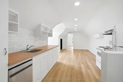 84 Smith Street 2, London East, On N5z 2c8