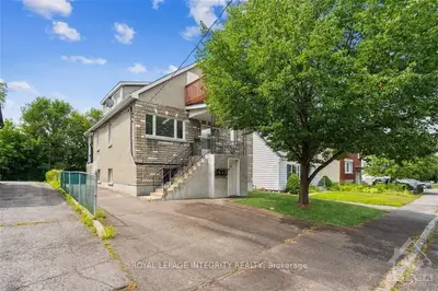 120 Marquette Avenue 4, Vanier And Kingsview Park, On K1l 5j8