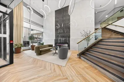 161 Laurier Avenue W 1404, Ottawa Centre, On K1p 5j2