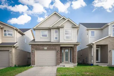 1733 O'hanlan Crossing, London North, On N5x 0n1