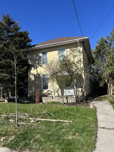 287 Stewart Street, Peterborough, On K9j 3n2