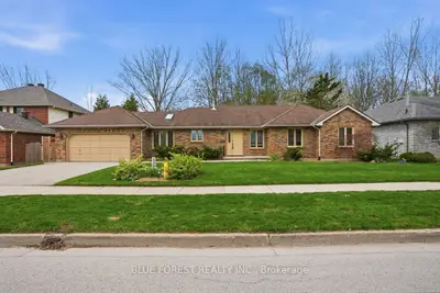 1311 Aldersbrook Road, London North, On N6g 3j1